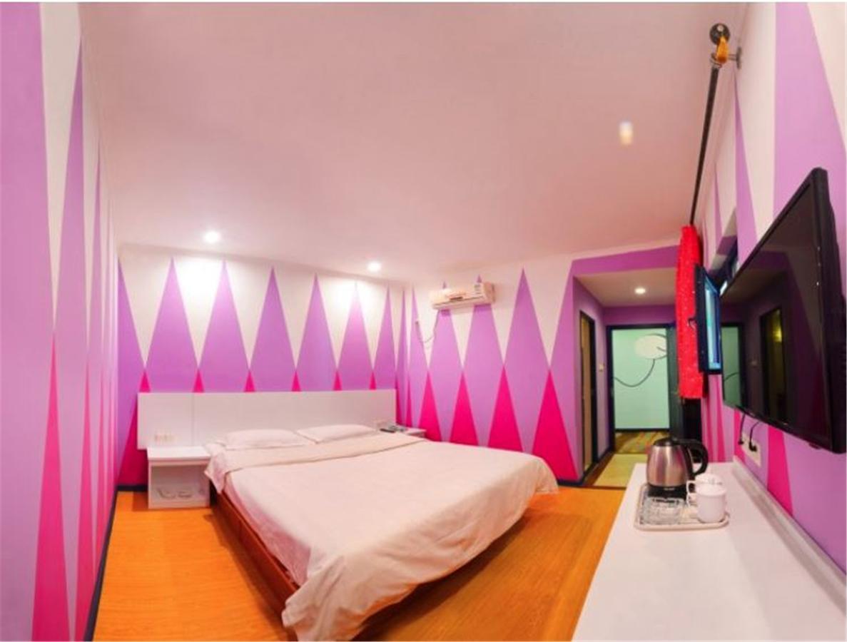 Jinkailai Business Hotel Qingdao Beer Street ภายนอก รูปภาพ