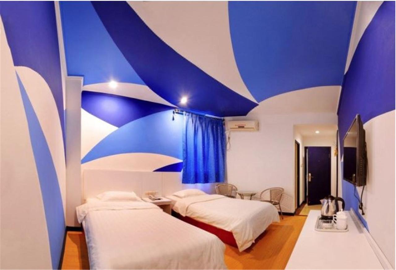 Jinkailai Business Hotel Qingdao Beer Street ภายนอก รูปภาพ